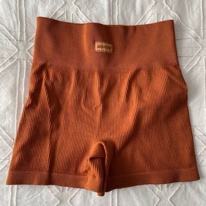 Bo and Tee Ribbed Shorts
